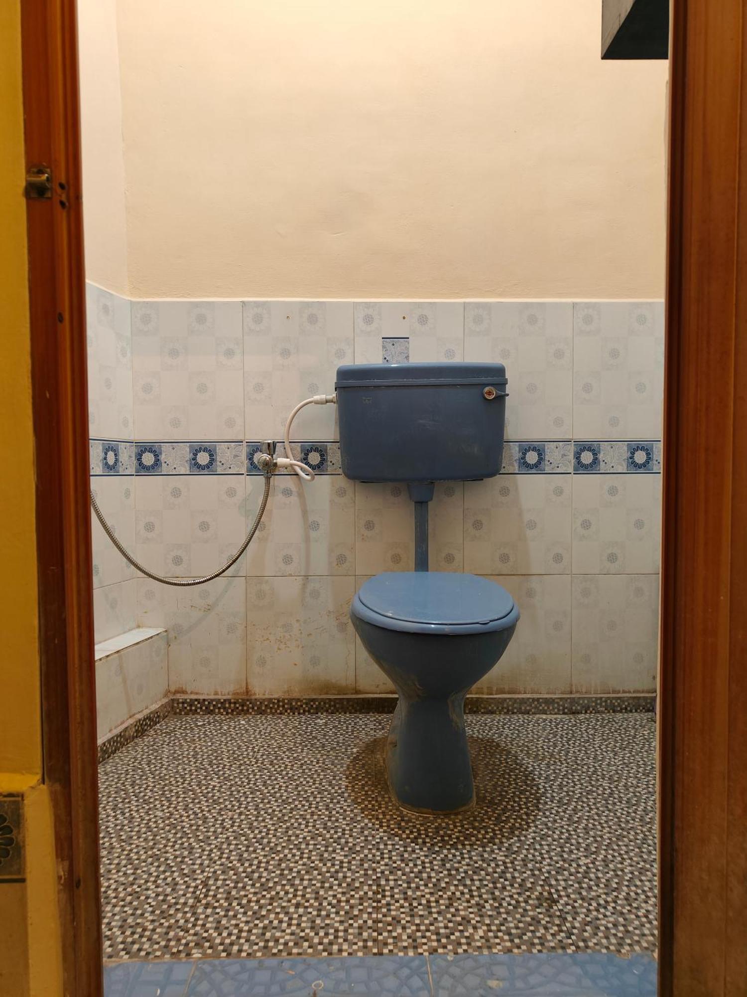 Guru Krupa Home Stay Tiruvannāmalai Exteriör bild