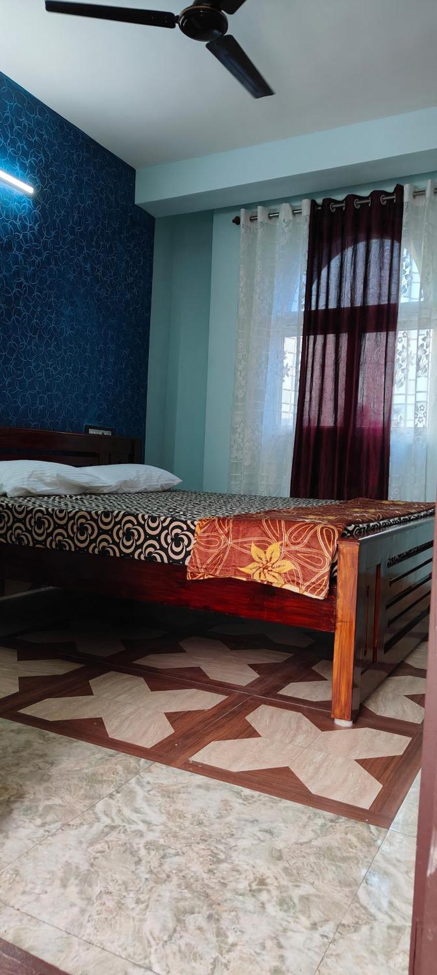 Guru Krupa Home Stay Tiruvannāmalai Exteriör bild